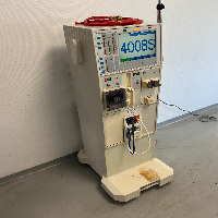 Fresenius Medical Care 4008 S Hemodialysis Machine image 1